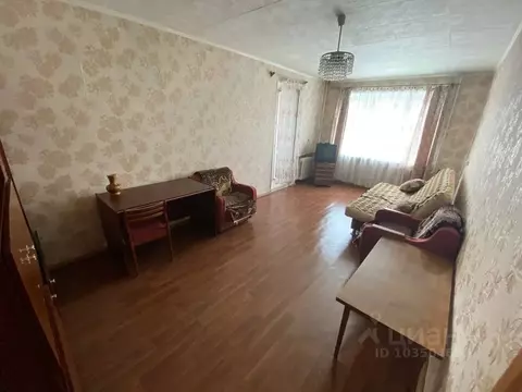 1-к кв. Челябинская область, Челябинск Российская ул., 63 (36.0 м)