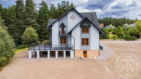 Дом в Ленинградская область, Выборгский район, Рощинское городское ...