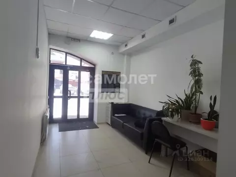 Помещение свободного назначения в Иркутская область, Иркутск ул. 4-я ...