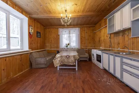 Дом в Татарстан, Высокогорский район, Усадское с/пос, д. Ильино ул. ...