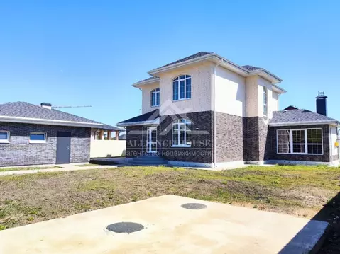 Дом в Татарстан, Лаишевский район, Столбищенское с/пос, с. Усады ул. ...