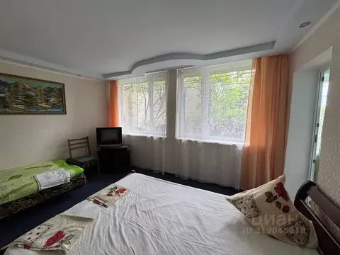 Дом в Крым, Ялта муниципальный округ, Гурзуф пгт ул. Санаторная, 15 ...