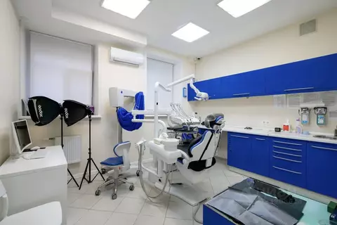 Помещение свободного назначения в Санкт-Петербург 8-я Васильевского ...