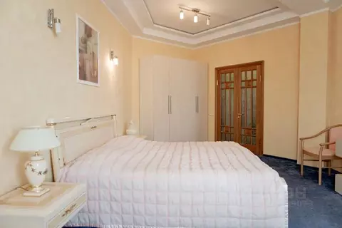 2-к кв. Крым, Ялта ул. Володарского, 9 (80.0 м)