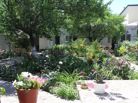 Дом в Крым, Евпатория проезд Станционный, 25 (50 м)