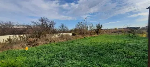 Участок в Краснодарский край, Динской район, Новотитаровская ст-ца ...