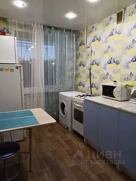 1-к кв. Свердловская область, Екатеринбург ул. Гурзуфская, 32 (35.0 м)