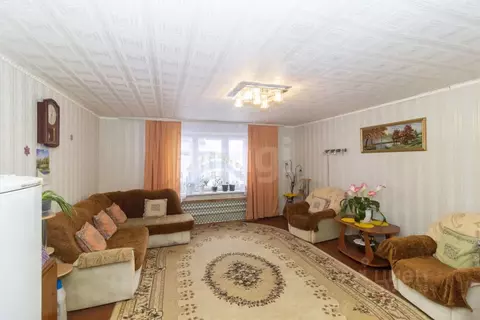 Дом в Тюменская область, Тюменский район, с. Успенка Вишневый пер. ...