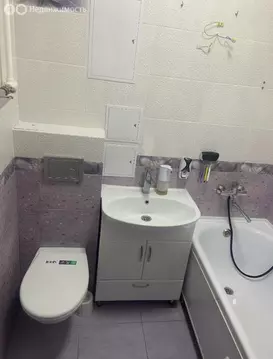 2-комнатная квартира: Азов, Привокзальная улица, 21 (45 м)