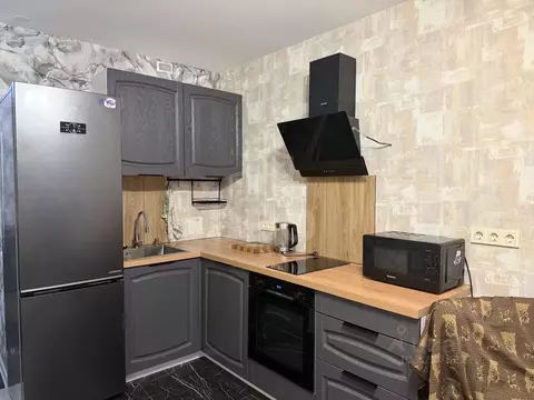 2-к кв. Санкт-Петербург пос. Парголово, ул. Шишкина, 311 (46.0 м)