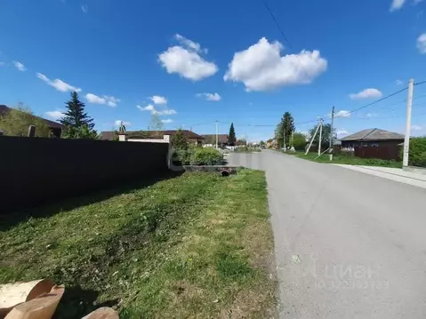 Участок в Тюменская область, Тюменский муниципальный округ, с. Каменка ...