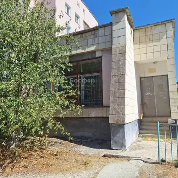 Офис в Крым, Кировский район, с. Яркое Поле просп. Красносельского, 14 ...