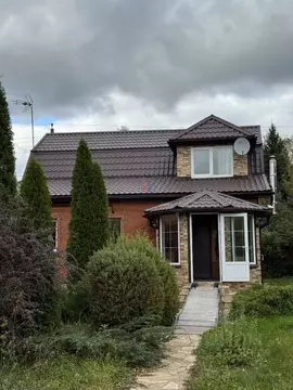 Дом в Московская область, Серпухов городской округ, д. Лужки ул. ...