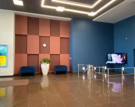 Офис в Санкт-Петербург ул. Оптиков, 4к2 (72 м)