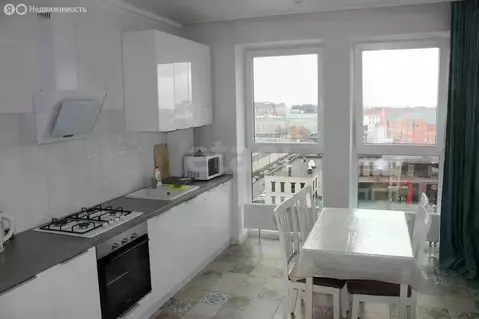 2-комнатная квартира: Калининград, Уральская улица, 20 (75 м)