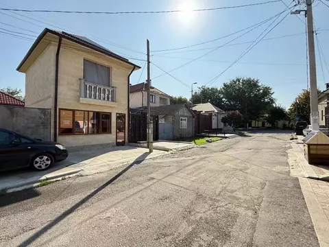 2-к кв. Кабардино-Балкария, Нальчик Крестьянская ул. (58.8 м)