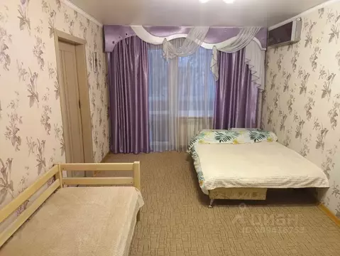 2-к кв. Крым, Симферополь ул. Луначарского, 2/25 (45.0 м)