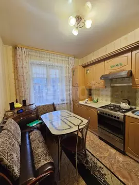 3-к кв. Коми, Ухта ул. Сенюкова, 18 (68.9 м)