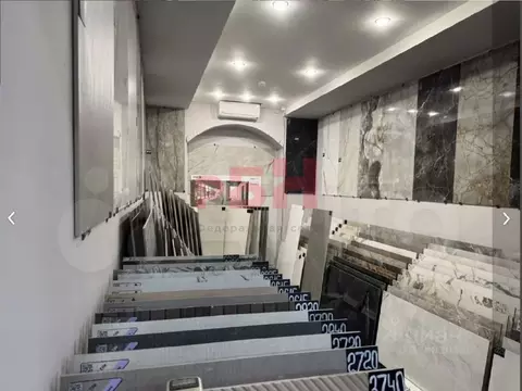 Торговая площадь в Тюменская область, Тюмень ул. Мельникайте, 126 (157 ...