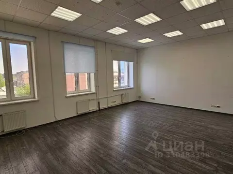 Офис в Санкт-Петербург Уральская ул., 19к8 (40 м)