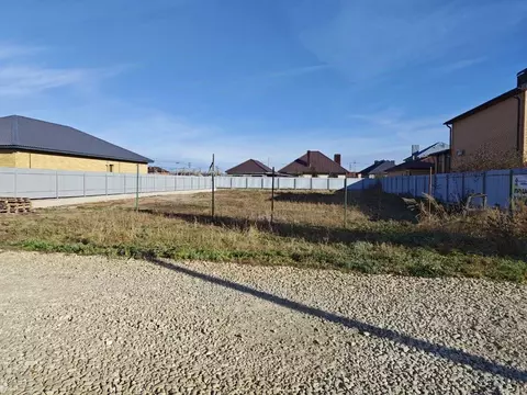 Участок в Оренбургская область, Оренбургский район, с. Ивановка ул. ...