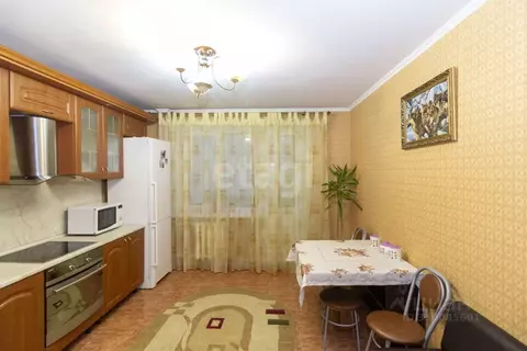 3-к кв. Тюменская область, Тюмень Ставропольская ул., 1/2 (91.0 м)