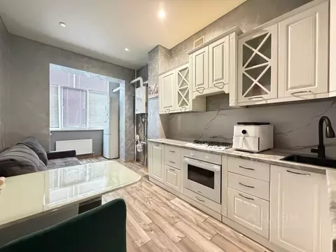 2-к кв. Кабардино-Балкария, Нальчик ул. Солнечная (67.0 м)