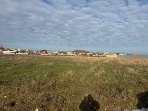 Участок в Крым, Ленинский район, Войковское с/пос, с. Курортное ул. ...