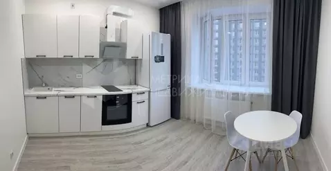 1-к кв. Тюменская область, Тюмень ул. Республики, 204к11 (40.5 м)