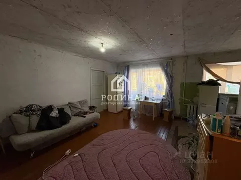 2-к кв. Хабаровский край, Комсомольск-на-Амуре Октябрьский просп., 10 ...