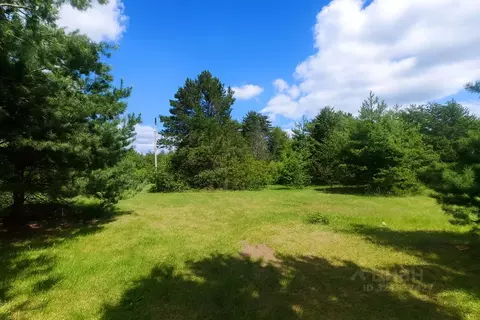 Участок в Московская область, Мытищи городской округ, д. Троице-Сельцо ...