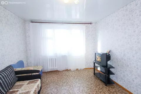 1-комнатная квартира: Тобольск, 7-й микрорайон, 47 (36 м)