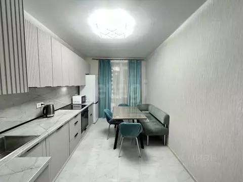 2-к кв. Санкт-Петербург пос. Шушары, ул. Окуловская, 13 (60.0 м)