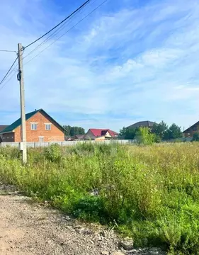 Участок в Омская область, Омское с/пос, Седьмая Миля кп ул. 8-я ...