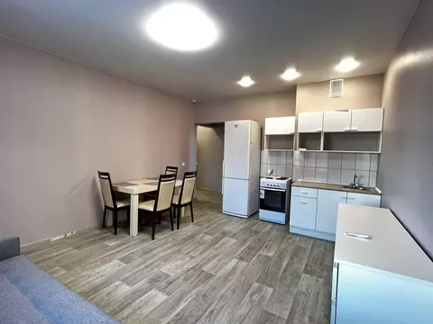 2-к кв. Кемеровская область, Кемерово бул. Строителей, 60к2 (55.0 м)