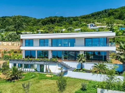 Дом в Краснодарский край, Сочи ул. Ручей Видный (450 м)