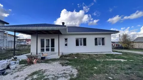 Дом в Крым, Симферопольский район, Добровское с/пос, с. Заречное пер. ...