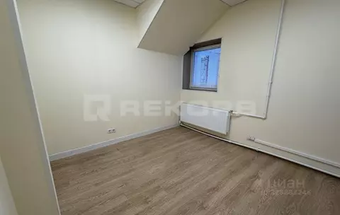 Офис в Санкт-Петербург ул. Марата, 82 (70 м)