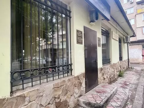 Помещение свободного назначения в Астраханская область, Астрахань ул. ...