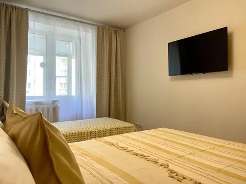 4-к кв. Нижегородская область, Нижний Новгород ул. Генкиной, 80 (87.0 ...