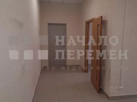 Офис в Новосибирская область, Новосибирск ул. Есенина, 1А (30 м)