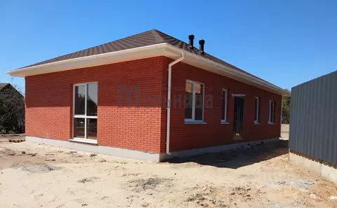 Дом в Волгоградская область, Краснослободск Среднеахтубинский район, ...