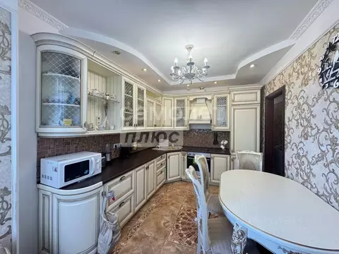 2-к кв. Московская область, Одинцово ул. Белорусская, 10 (66.4 м)