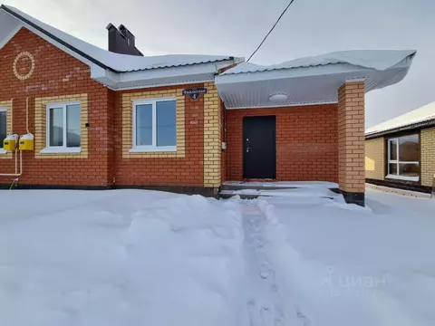 Коттедж в Башкортостан, Уфимский район, Русско-Юрмашский сельсовет, д. ...