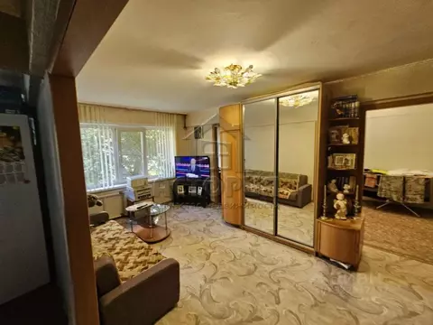 2-к кв. Красноярский край, Красноярск имени газеты Красноярский ...