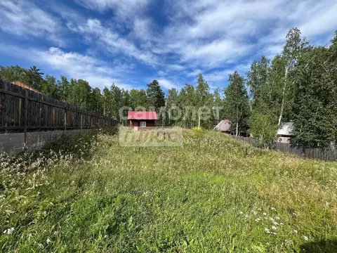 Участок в Иркутская область, Иркутский муниципальный округ, д. Карлук, ...