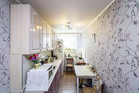 2-к кв. Тюменская область, Тюмень ул. Щорса, 5а (43.0 м)