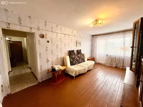 3-комнатная квартира: посёлок Новомальтинск, 4-й квартал, 3 (60 м)