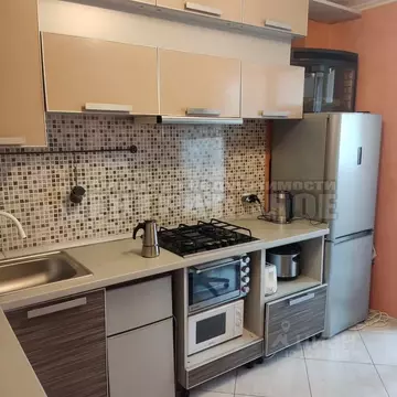 2-к кв. Смоленская область, Смоленск ул. Матросова, 9 (70.0 м)