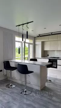 2-к кв. Кабардино-Балкария, Нальчик ул. Шогенова, 55к46 (64.5 м)